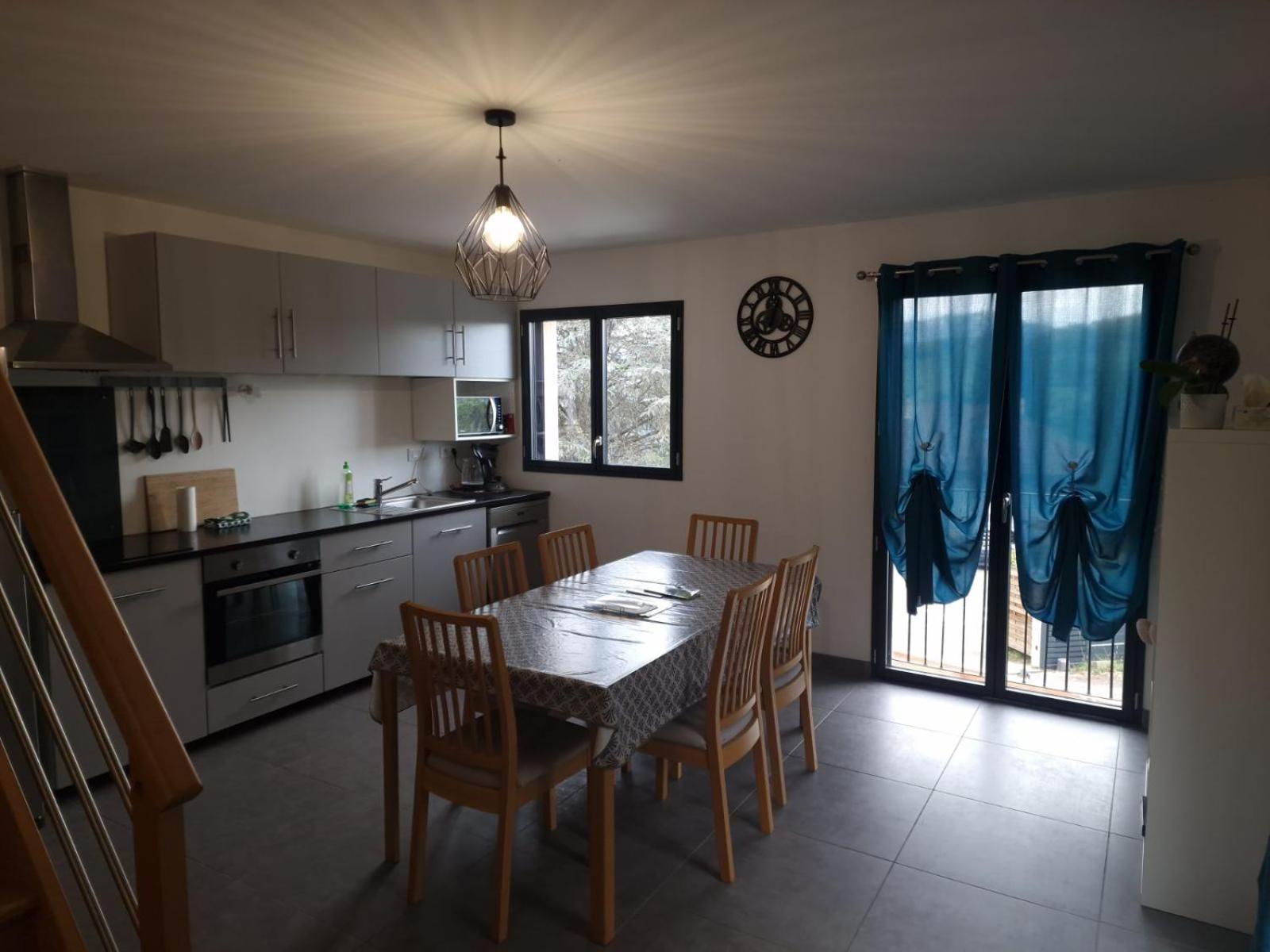 Appartement Rez De Jardin Saint-Martin-dʼUriage Exterior foto